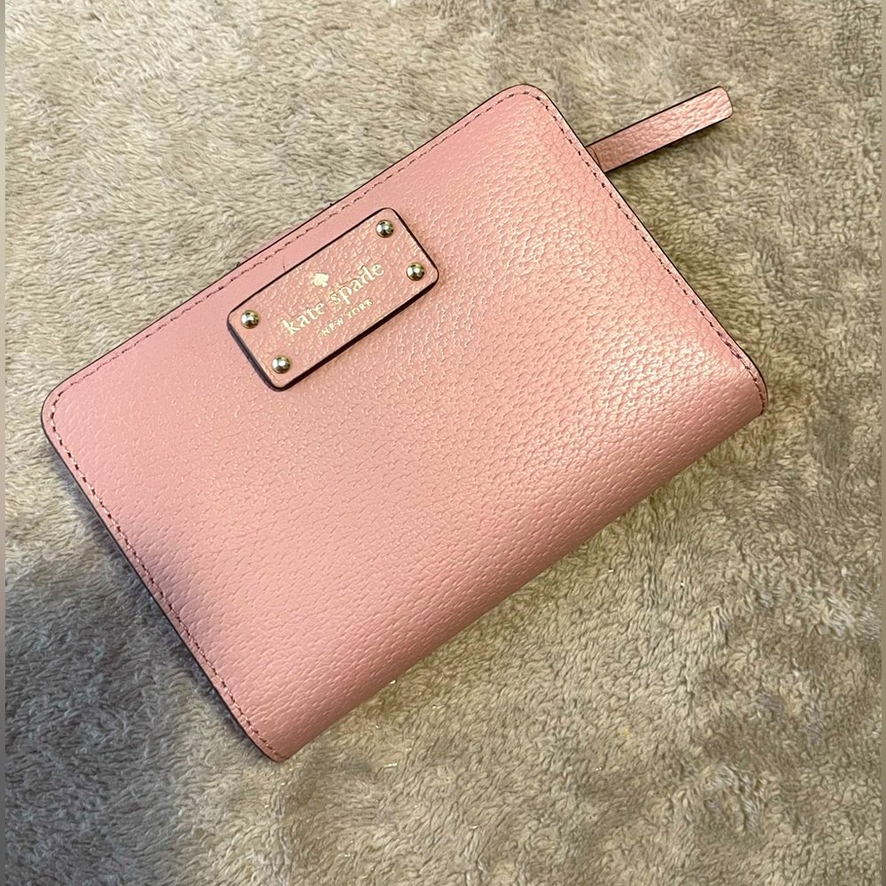 Brand new Kate Spade wallet